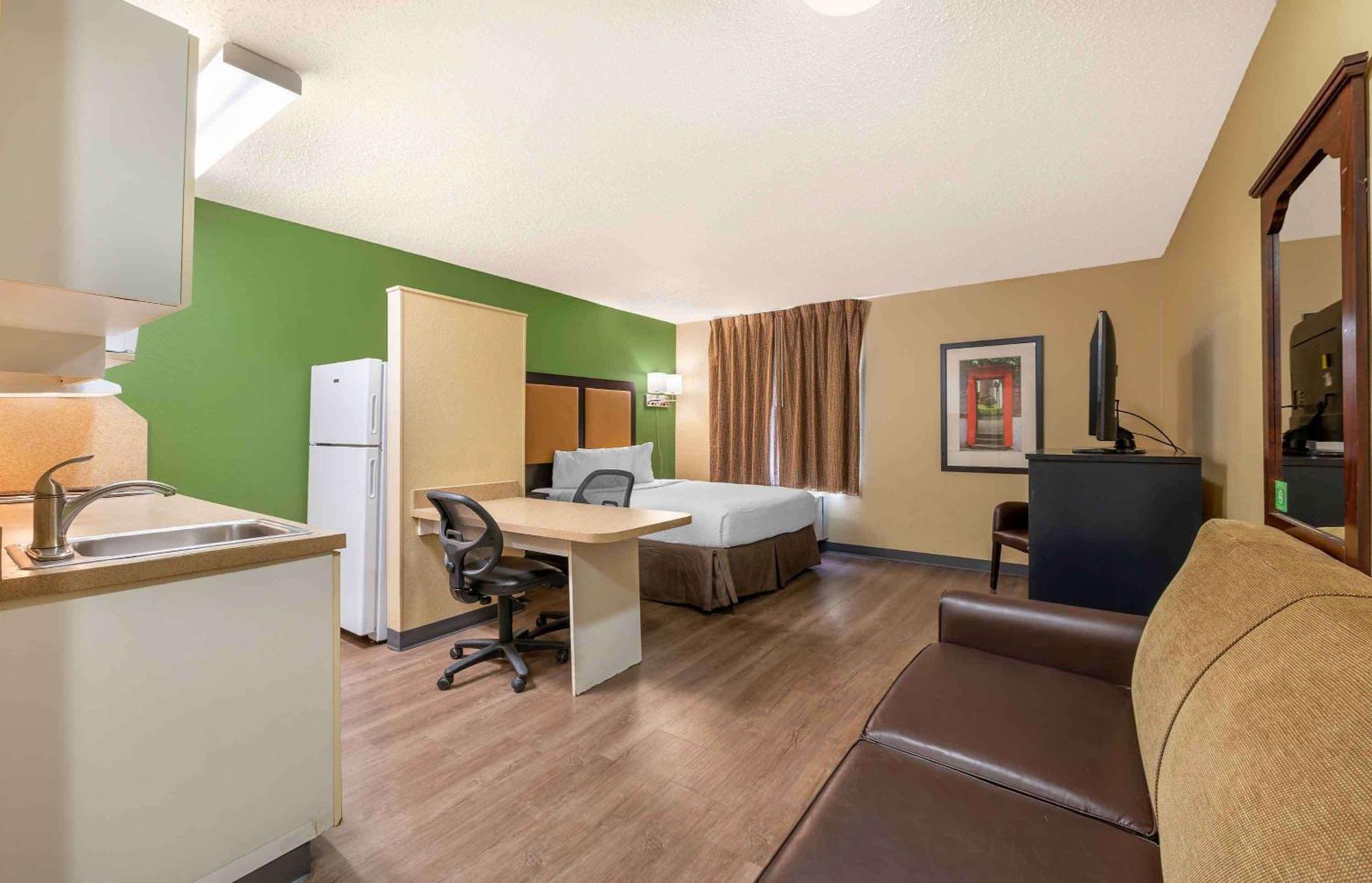 Extended Stay America Select Suites - Chicago - Lombard - Oakbrook Oakbrook Terrace Eksteriør billede